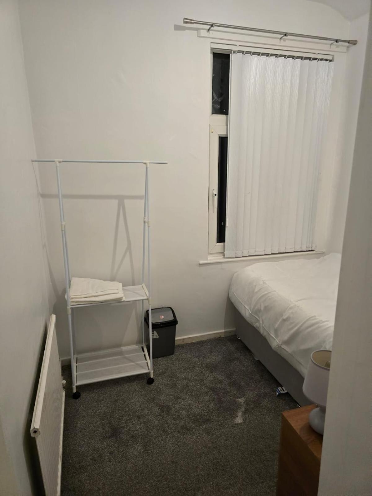 Guest house Poshval Manchester
